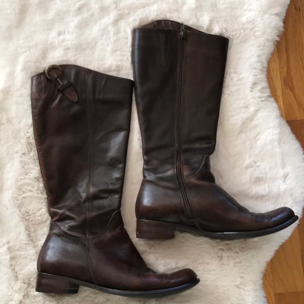 Charles David tall Boots 9 talian brown leather Women Italian